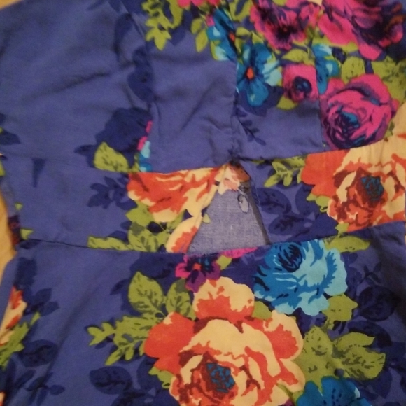 Rue 21 - blue floral summer dress - Picture 2 of 2